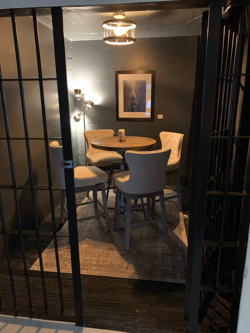 Reservation - Jail Cell (Pearl Room) - Pearl and Stone Wine Club Members Only